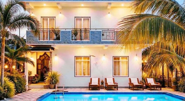 Blue Diamond Resort in Trincomalee
