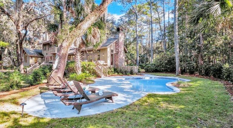 Vacation home with pool | Dogs allowed in Hilton Head Island, SC