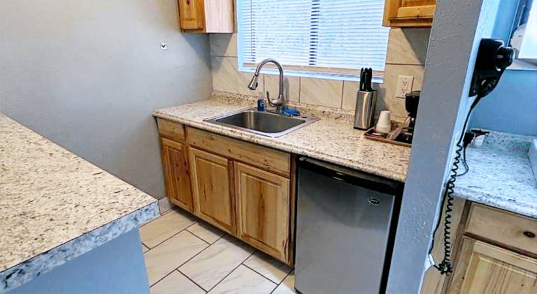 Budget Host Sierra Inn — photo 5