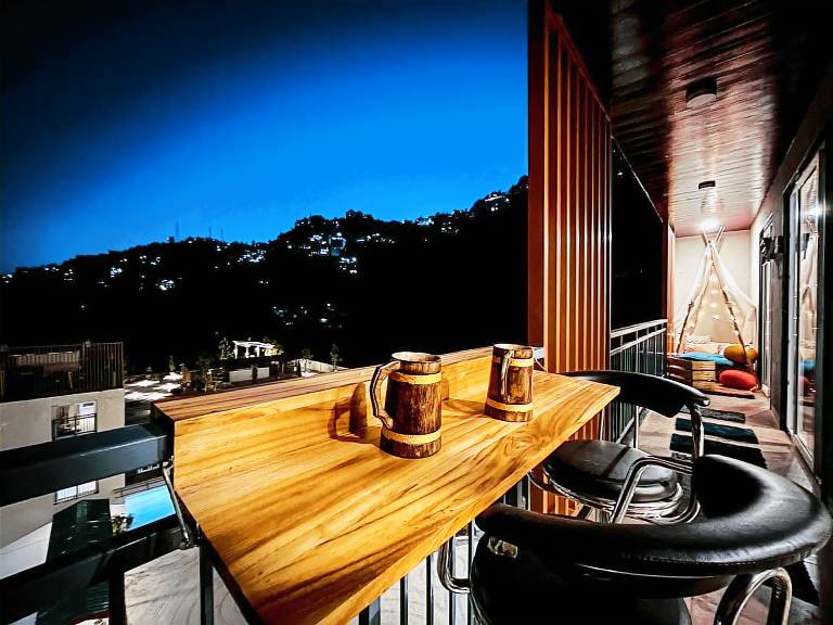 OCB Stays Shimla Luxury 2 BHK Apartment — photo 3
