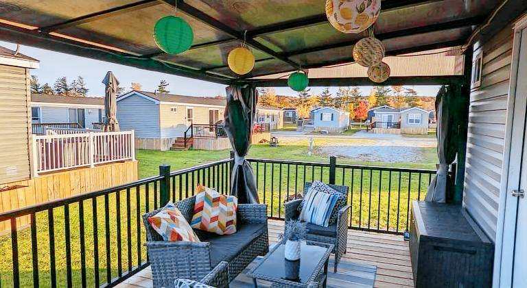 Vacation home with pool in Niagara-on-the-Lake, ON