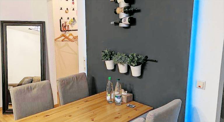 Holiday apartment with jacuzzi — photo 4
