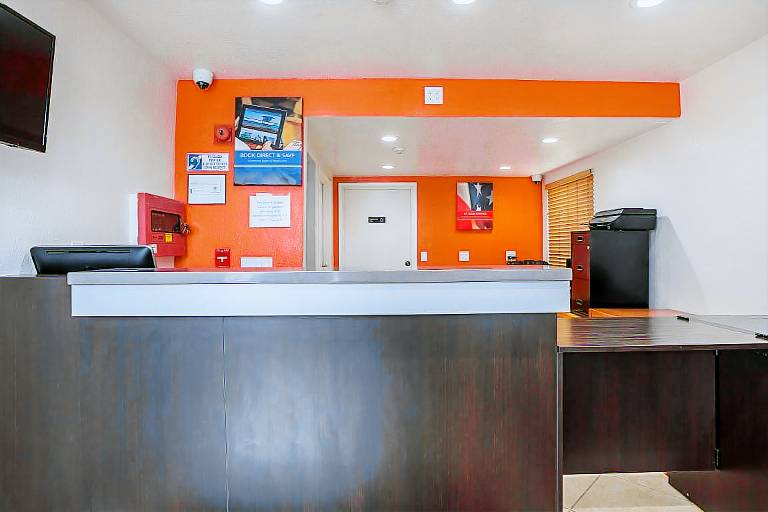 Motel 6 Ventura, CA - Downtown — photo 5