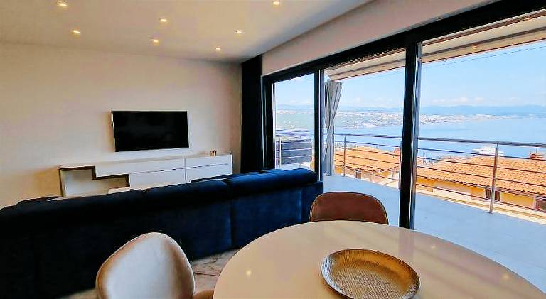 Charming apartment with pool | Pets allowed — photo 3