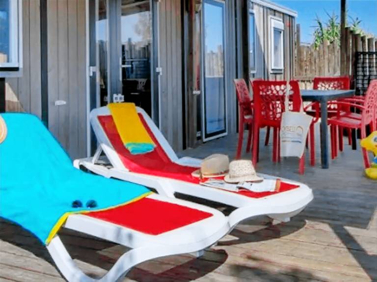 Mobile home with BBQ, terrace & heated pool — photo 5