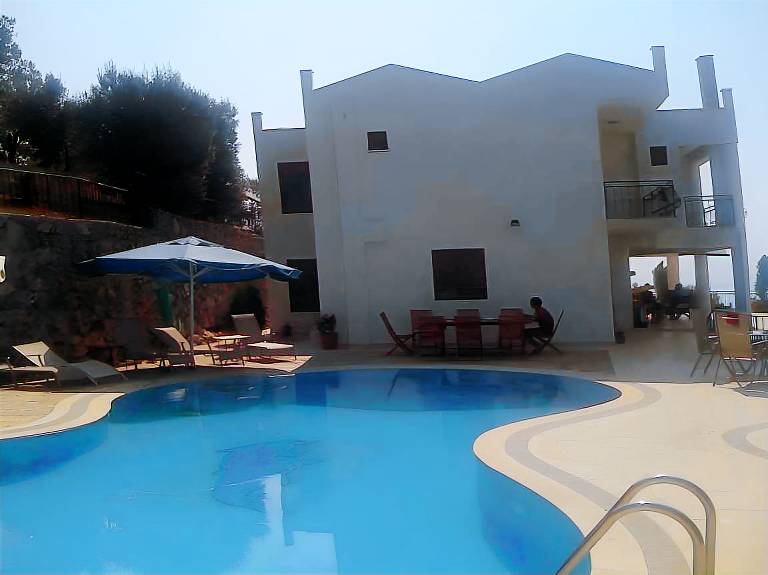 Gokyuzu Hotel in Edremit