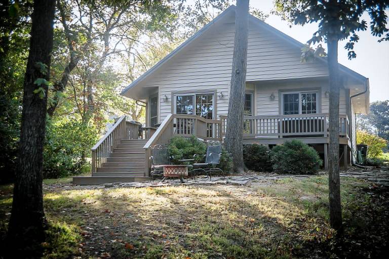 Cabin  Carbondale