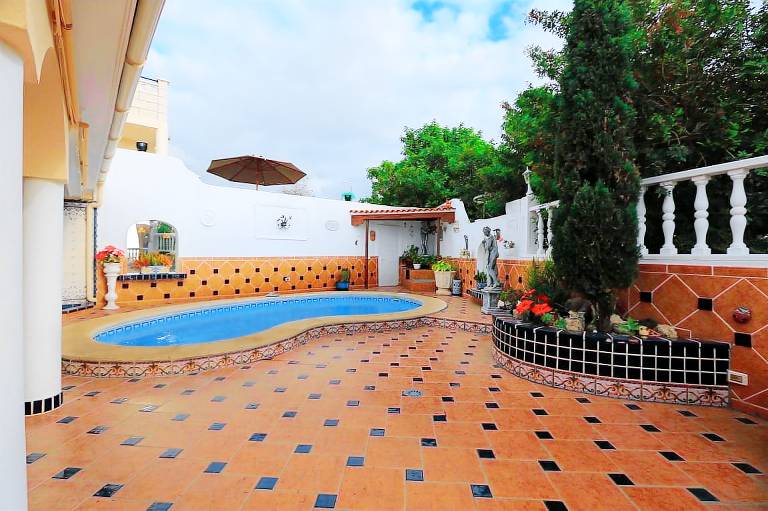 Children-friendly big villa with sauna, barbeque & patio | Sea view | Next to the beach | Good for workation | Dogs allowed — photo 3