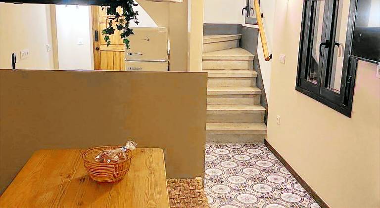 House | Pets allowed — photo 4