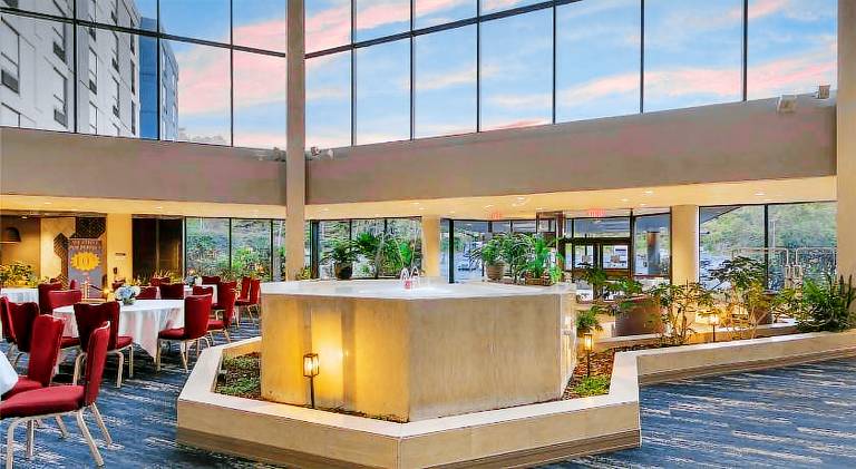 Best Western Royal Plaza Hotel & Trade Center — photo 3