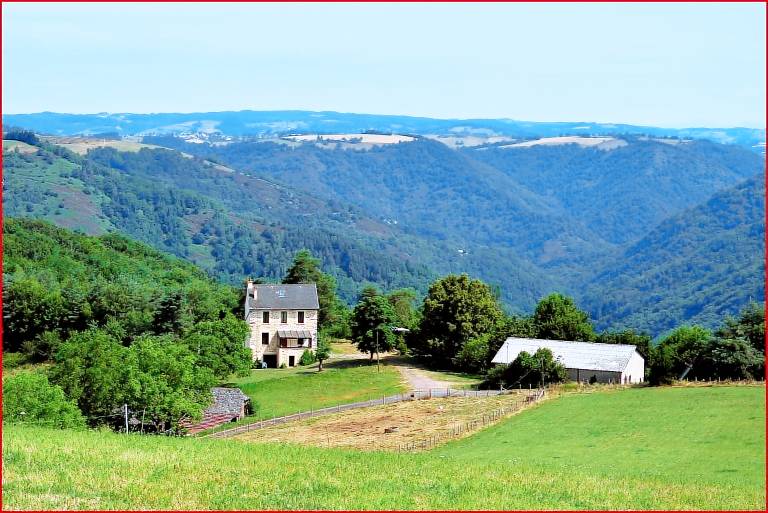 Longère Conques