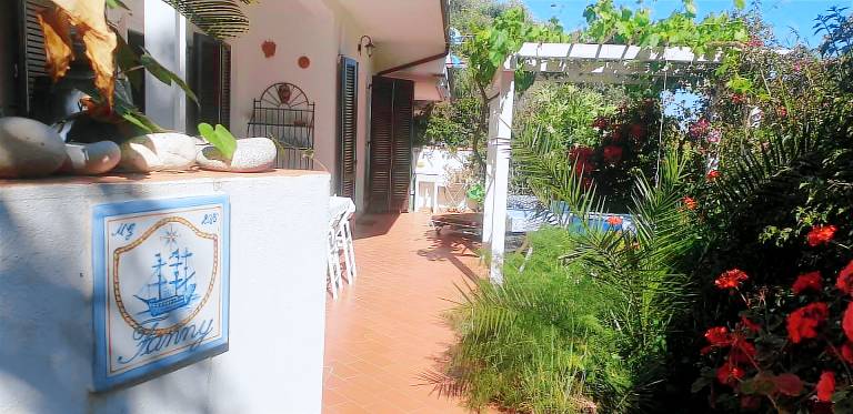 Rental apartment with 1 room for 4 persons — photo 3