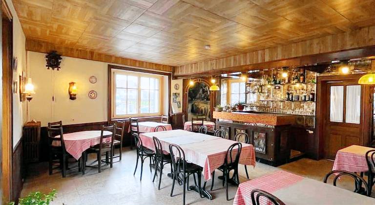 Ancien hotel Bourgeois in Dole