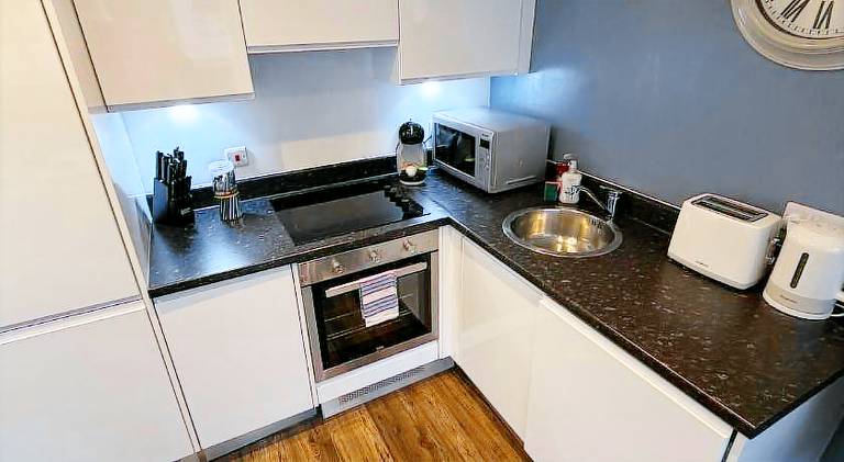Lovely holiday apartment | Near The Beatles Story | Pet-friendly — photo 2