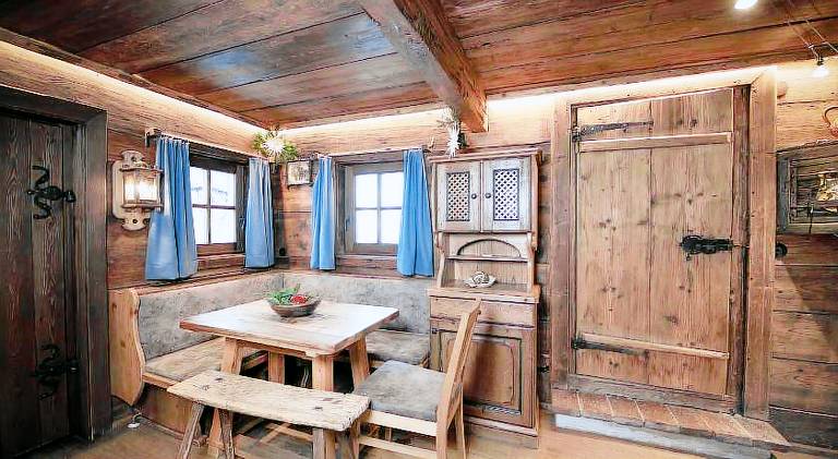 Chalet | Ski nearby | Pets are welcome — photo 5