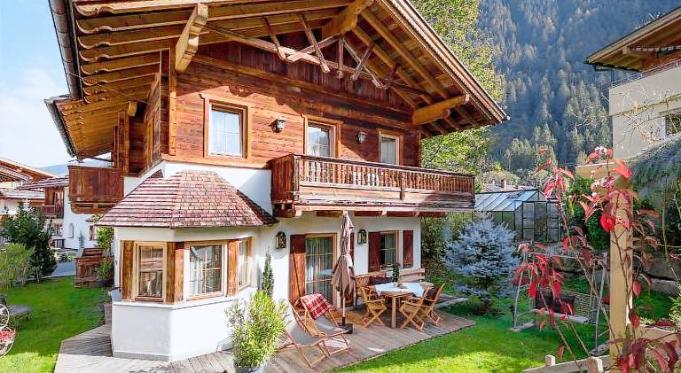 S'Dorfl Chalets in Mayrhofen