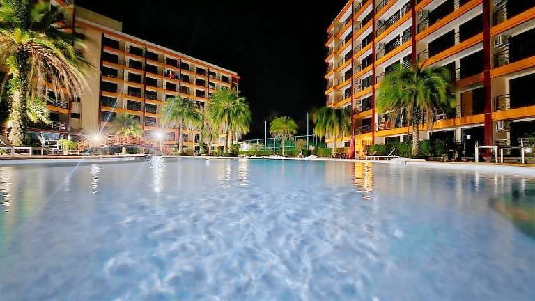 Rental apartment with pool — photo 3