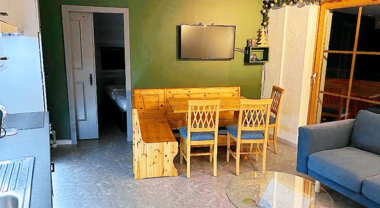Rental apartment with pool, patio & garden | Pet-friendly — photo 2
