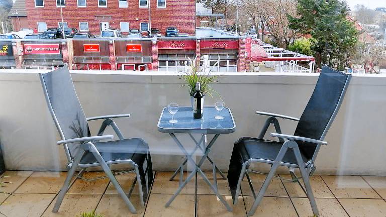 Fully equipped rental apartment | Sea view | Pets are welcome — photo 4