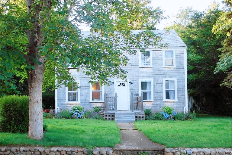 House Vineyard Haven