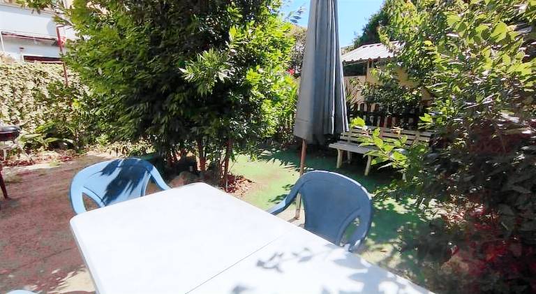 Rental apartment with 2 rooms for 5 persons — photo 2