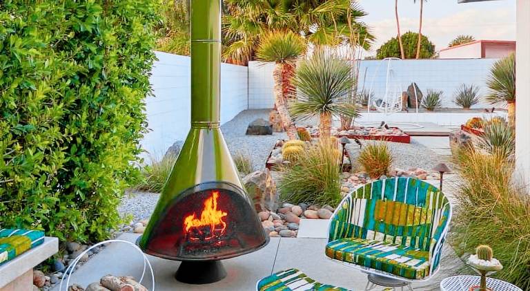Designer Wexler Oasis with Saltwater Pool & Spa — photo 5
