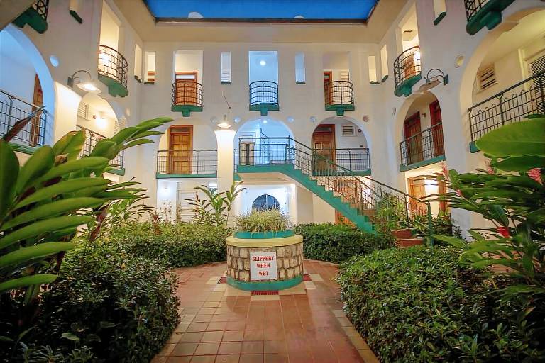 Condo  Ocho Rios
