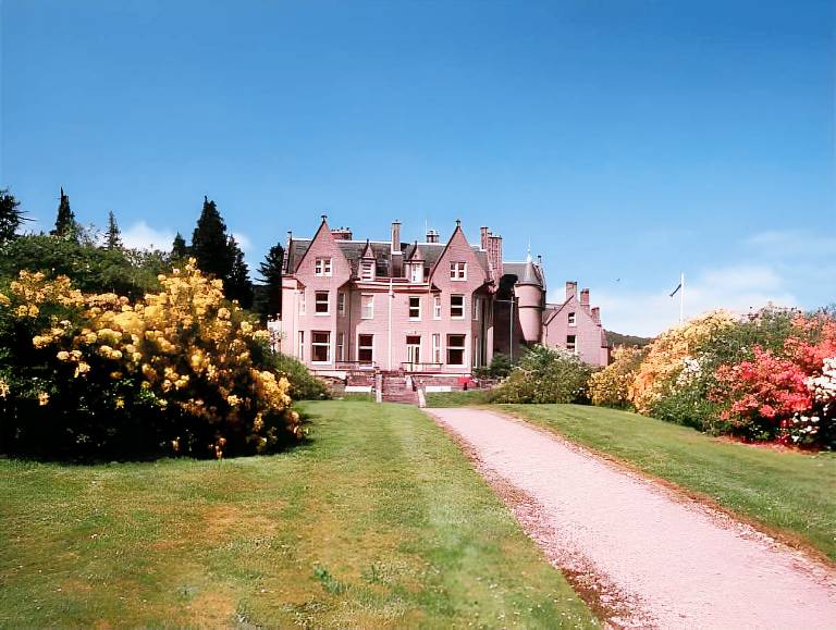 House Invergarry