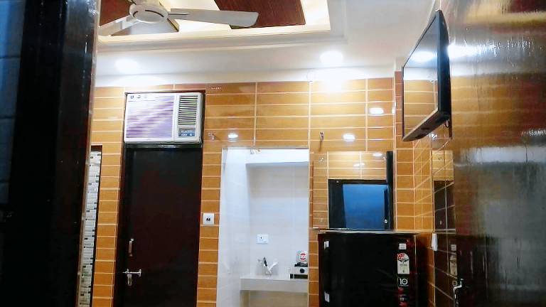 Apartment  Defence Colony