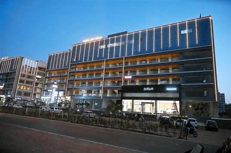 Apartment  Gandhinagar
