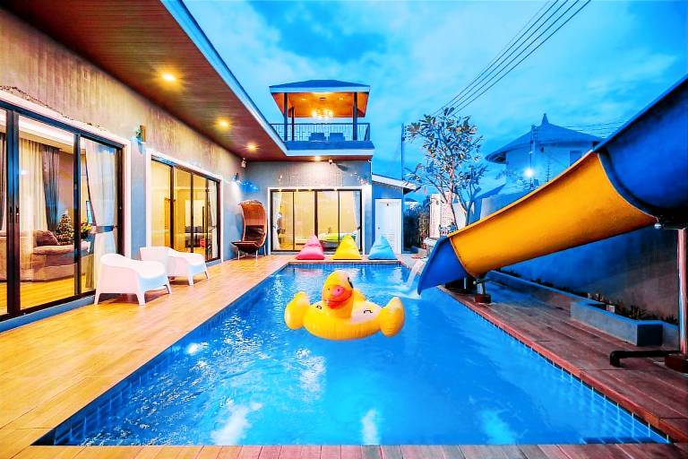 Villa with grill & pool | Good for workation | Pets allowed in Phetchaburi