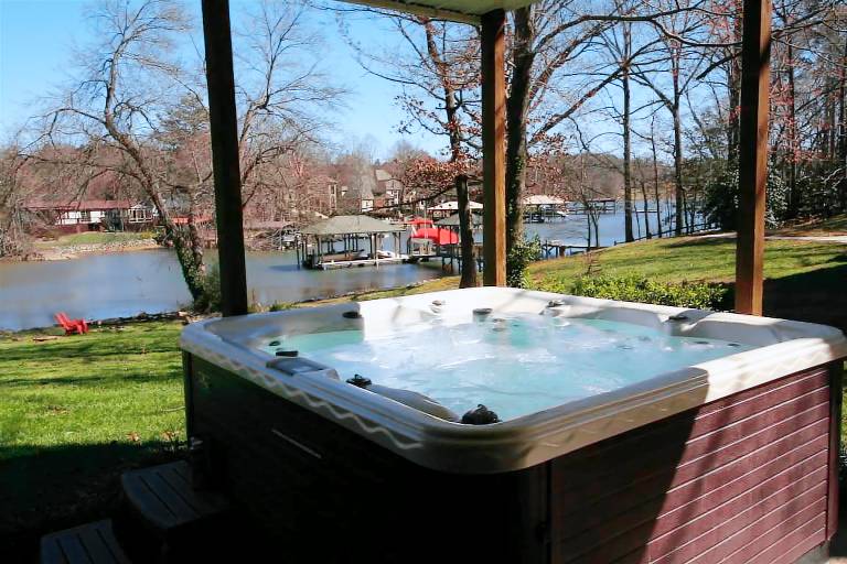 House Lake Norman of Catawba