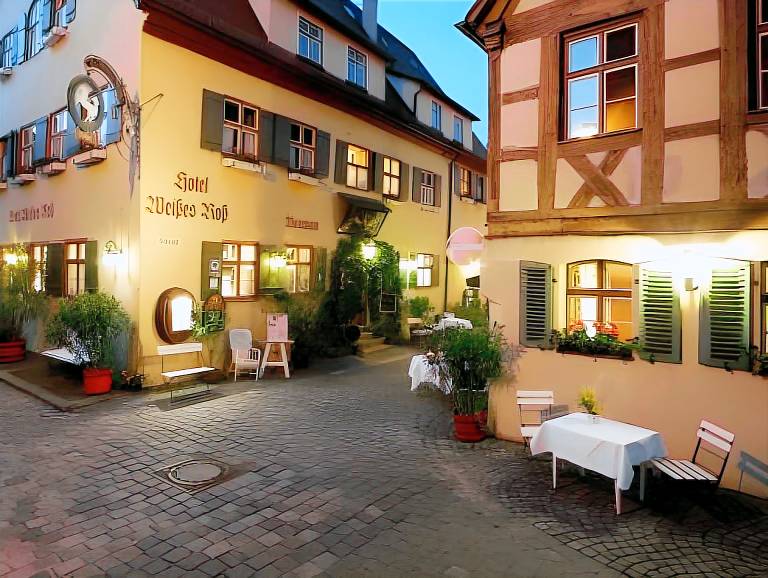 Hotel Weisses Ross in Dinkelsbuehl