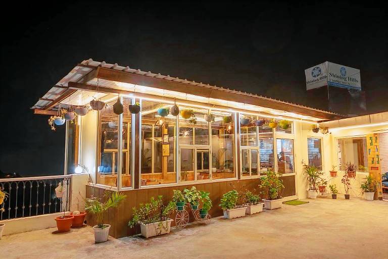 Shining hills by Lawrence Hotels in Mussoorie