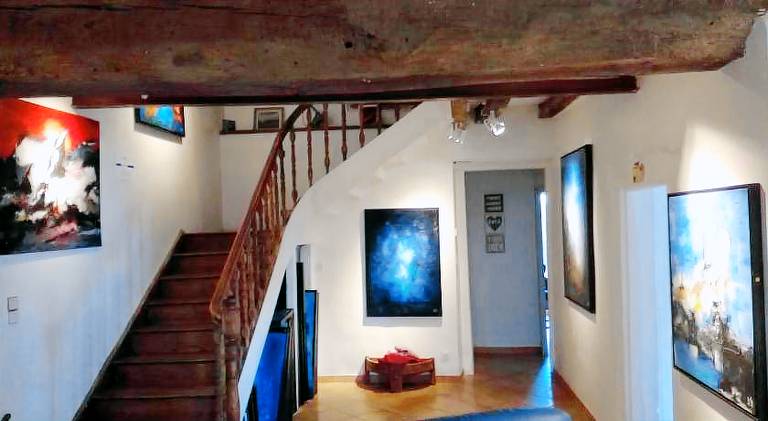 Galerie d'art d'une ancienne mairie de 1783 — photo 4