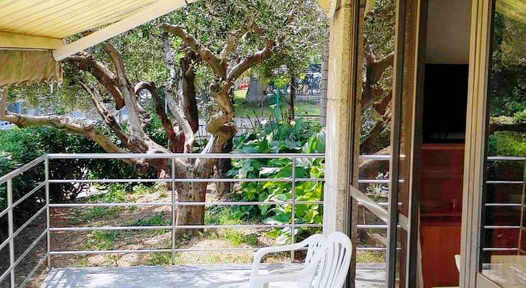 Holiday apartment with terrace — photo 5