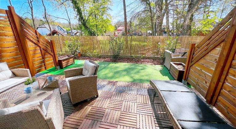 Holiday apartment with pool — photo 4