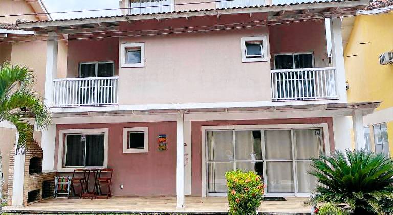 Vacation home with pool & hot tub in Mangaratiba