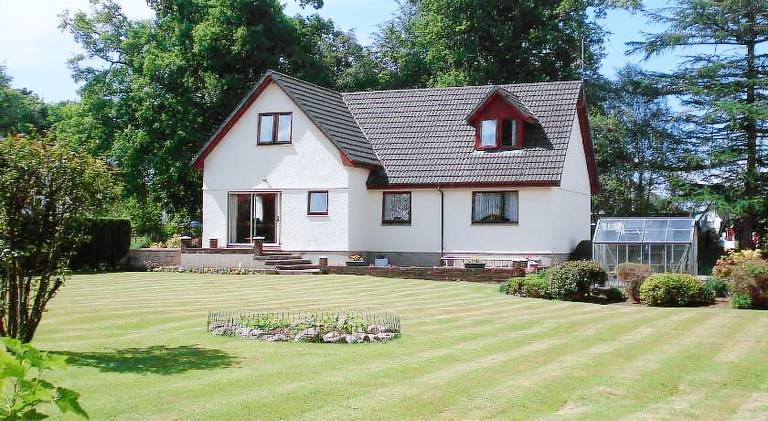 Thistle Cottage in Fort William