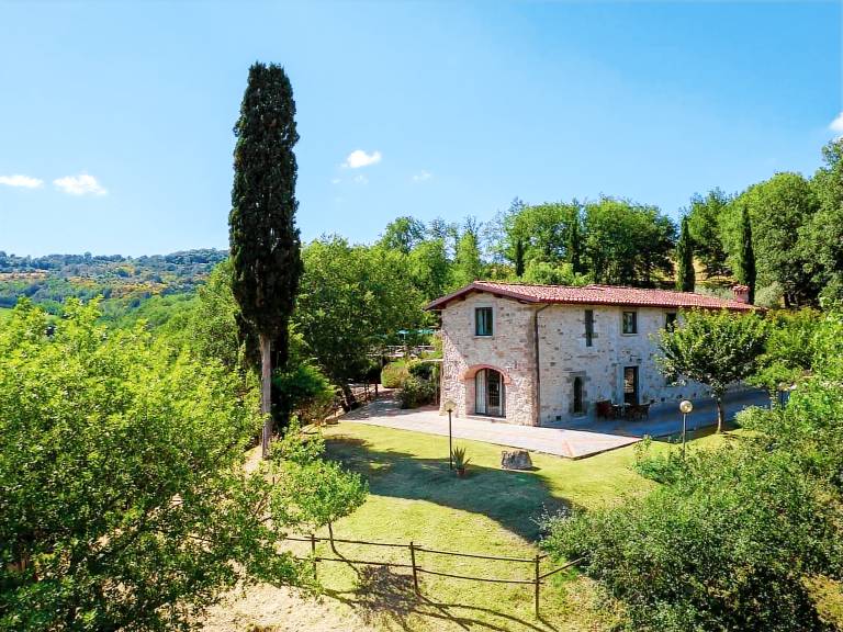 Fully equipped charming house with BBQ, private pool & patio | Nature view | Pets allowed — photo 3