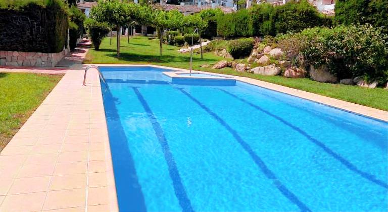 Casa Blanca 42 – Piscina, BBQ y Wifi (6 pax) — photo 5