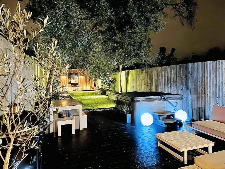 House  Chingford