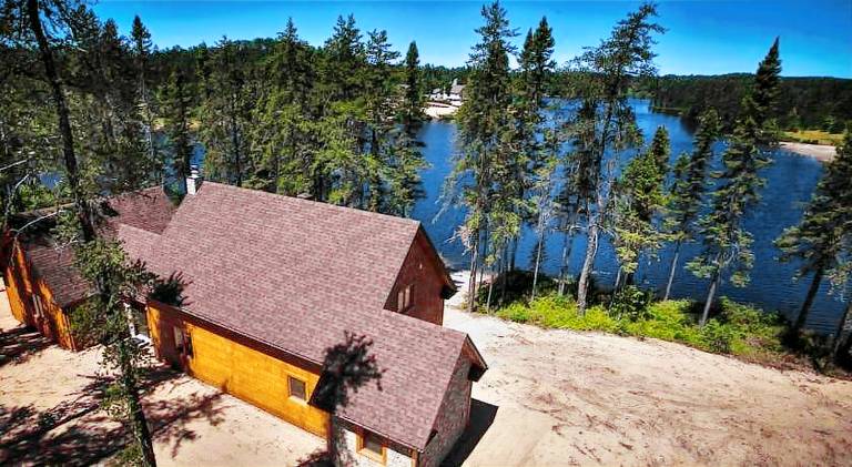 Chalet with 4 rooms for 10 persons in Saguenay, QC