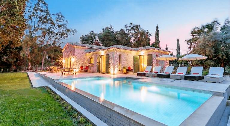 Villa with BBQ, patio & private pool in Zakynthos