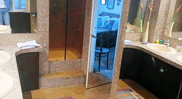 Brand New Studio, Nice 06000, three hundred meters from the sea in Carre d'or in Thiers