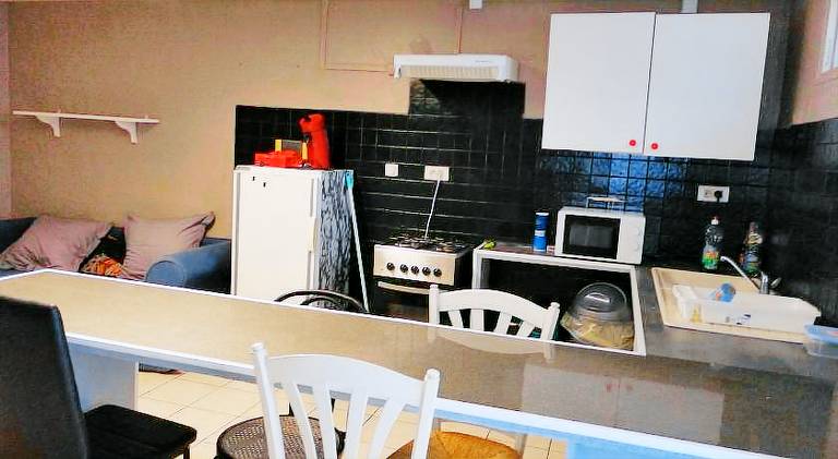 Apartment with 1 room for 6 persons in Avignon