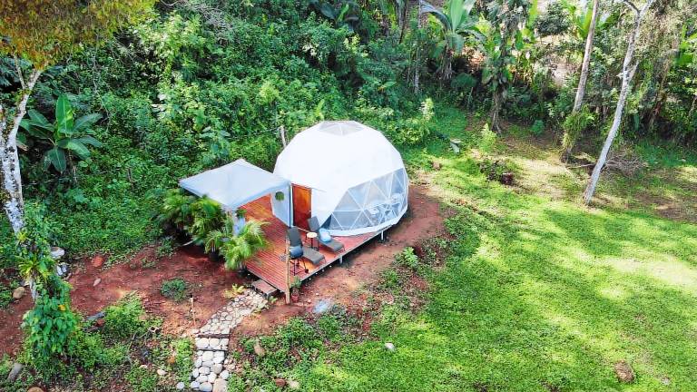 La Comarca River Glamping Dome in Puntarenas