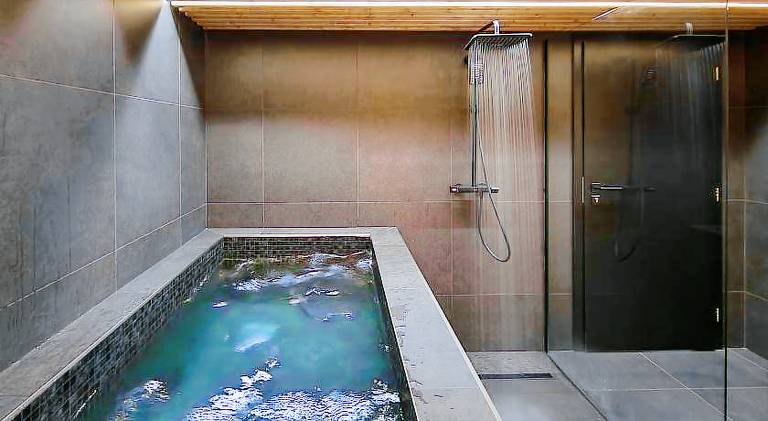 Apartment with sauna, patio & yard — photo 5