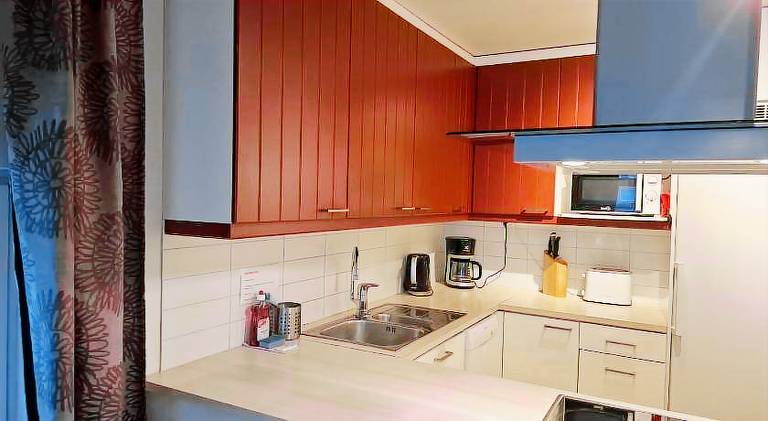 Kotimaailma two bedroom with sauna and balcony — photo 4