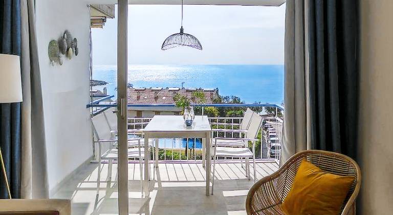 Sitges Spaces Sea View Paradise- 2 Bedrooms, 2 Bathrooms, Terrace, Amazing Sea Views — photo 3